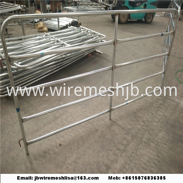 Hot Dipped Galvanized Metal Horse Fence